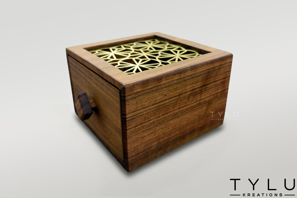 Gold Nest Box Type 1