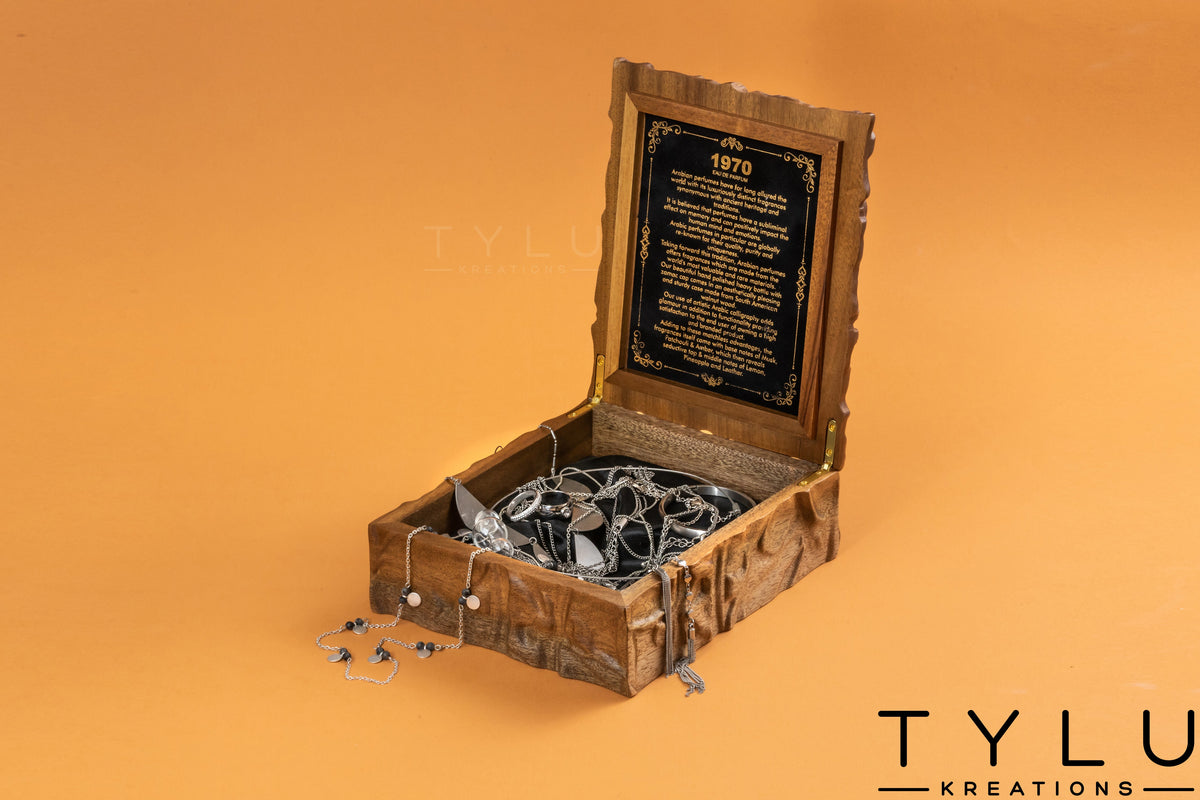 1970 Eau De Parfum with Wooden Keepsake Box